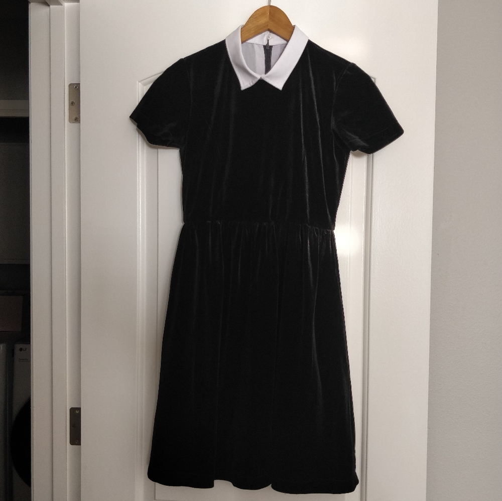 BLACK VELVET DRESS